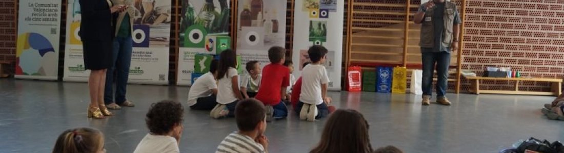 Limpieza Viaria acerca el reciclaje a los colegios para concienciar a los alumnos